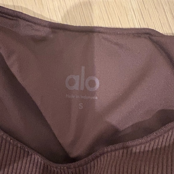 Alo Brown Ribbed Top size small - Picture 6 of 6